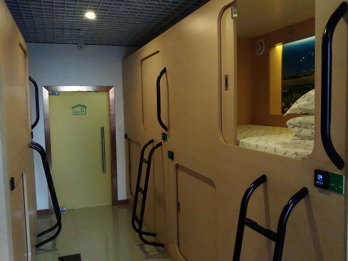 The Olive Tree Capsule Hostel Shenzhen Exterior foto