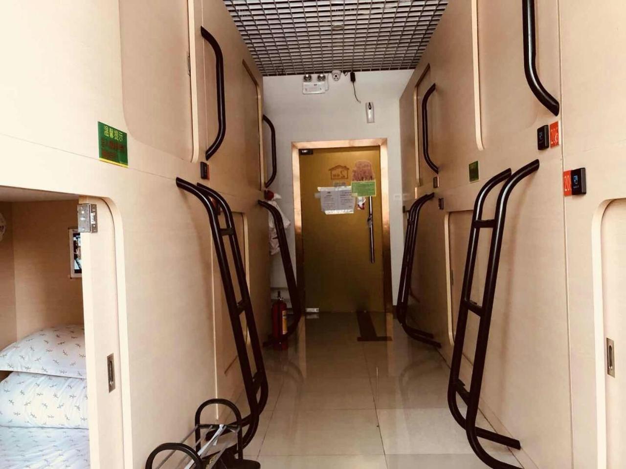 The Olive Tree Capsule Hostel Shenzhen Exterior foto